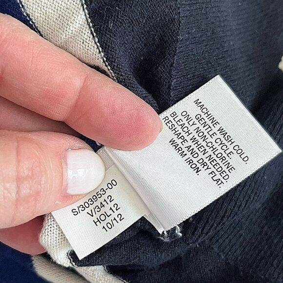 Banana Republic Striped Button Front Crewneck Cardigan Medium - Picture 7 of 13